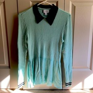 Light weight sweater